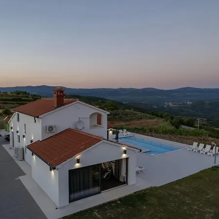 Panorama Vrh (Istria)